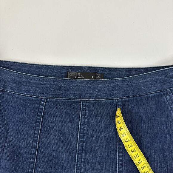 Prana Skirt Womens 4 Blue Denim Side Zip Light Weight Jean Mini Stretch Karen - Picture 11 of 13